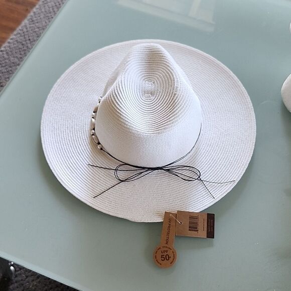 C.C Hat - Picture 8 of 8